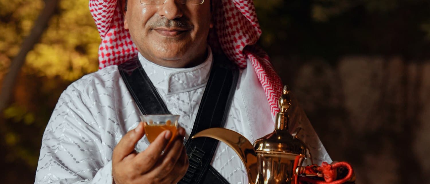 Traditional dallah coffee service at an ISFC hospitality event